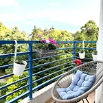 Апартаменты Sunny Paradise *