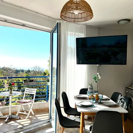 Апартамент Sunny Paradise Балчик